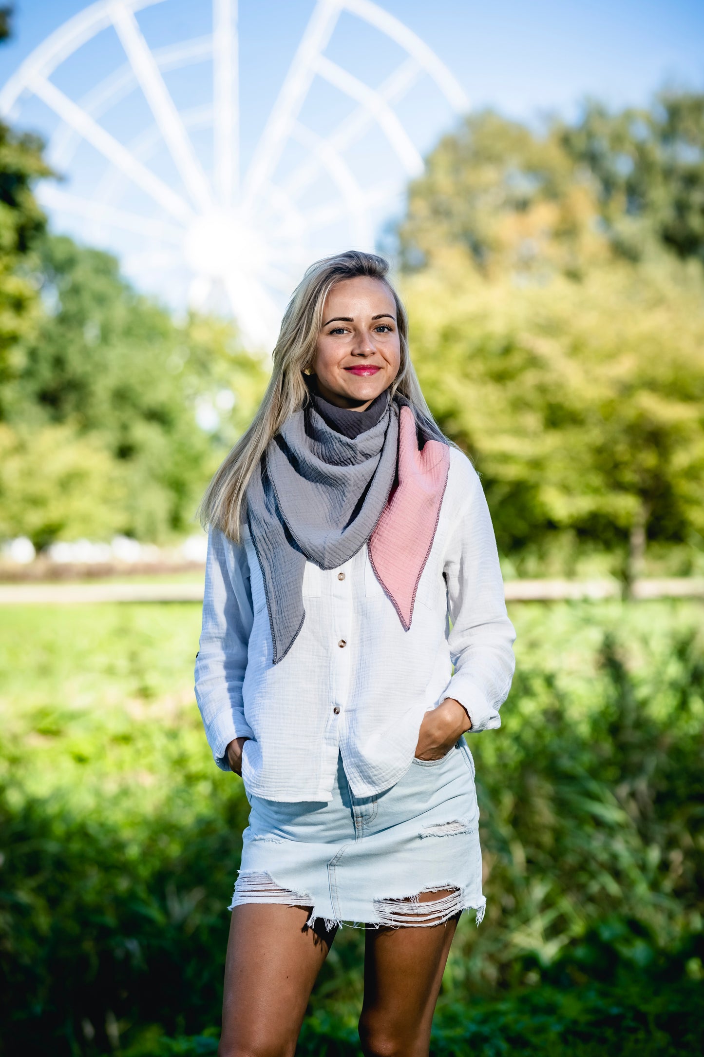 Musselin Schal Damen Dreieckig Mehrfarbig Schwarz-HellerSand-AltRosa